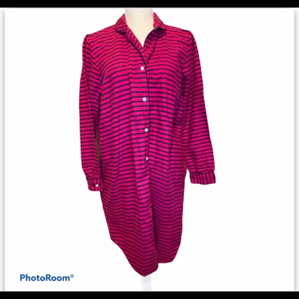 Lands End night shirt
